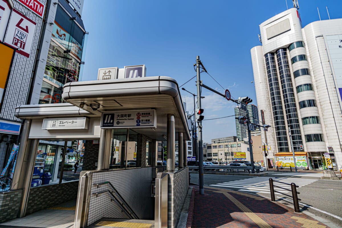 大国町駅について