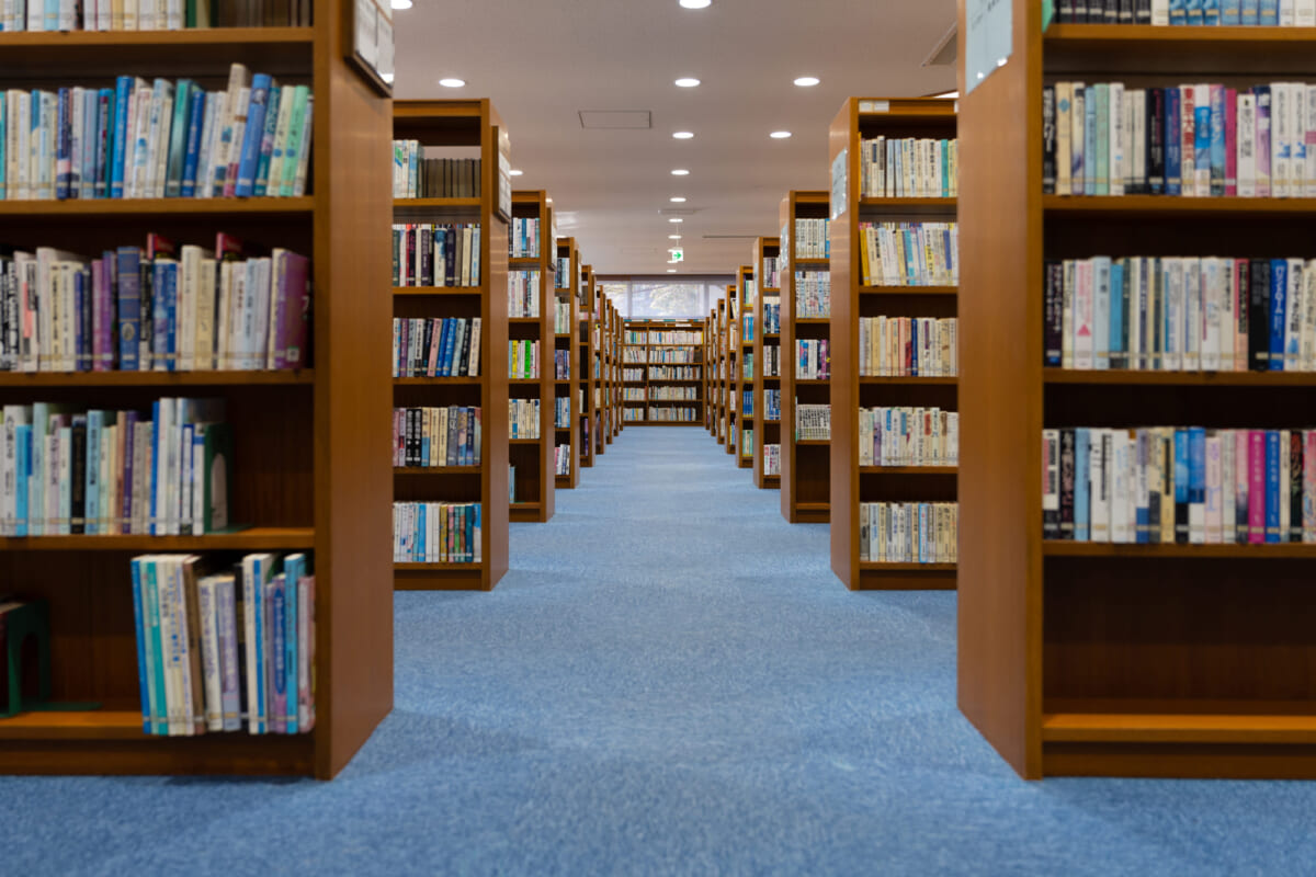 大阪市立九条図書館